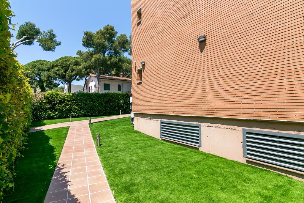 Aparthotel Bardon Castelldefels Exteriér fotografie